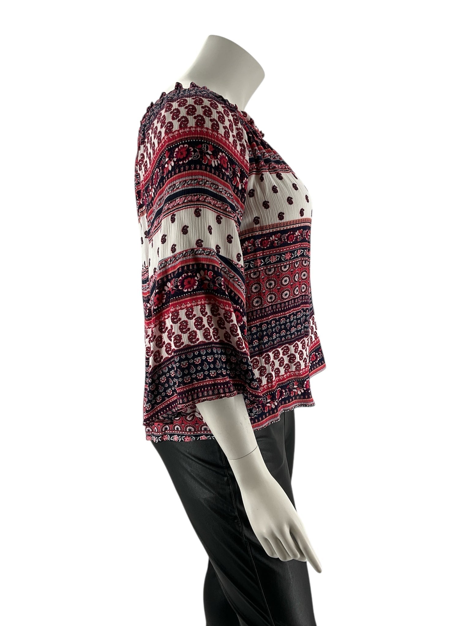 Lane Bryant Red/White/Navy Print Pre-Owned Casual Top - Size 14/16 - Margaret’s Fine Consignment