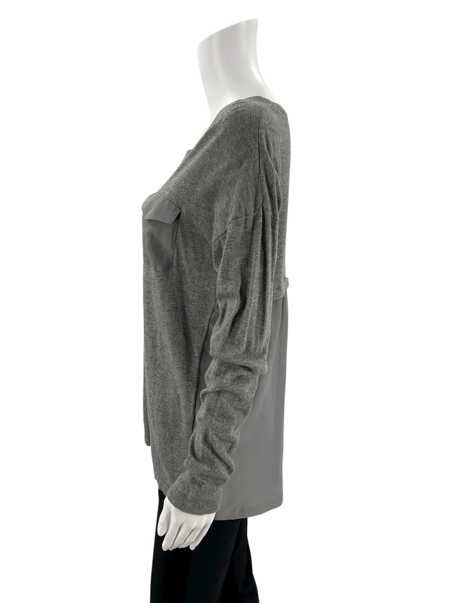 August Silk Gray Pre-Owned Ladies Top - Size Medium - Margaret’s Fine Consignment