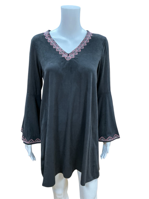 THML Gray/Pink Suede Embroidered Dress Size Small