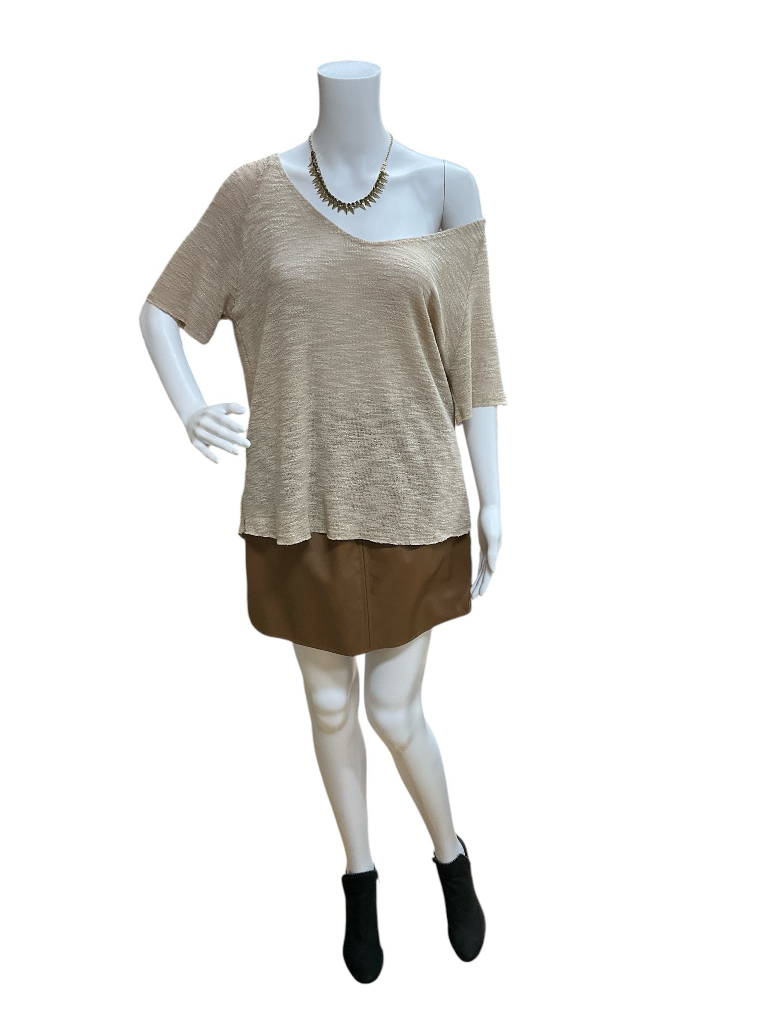 Wasabi and Mint Beige Knit Top Size Medium