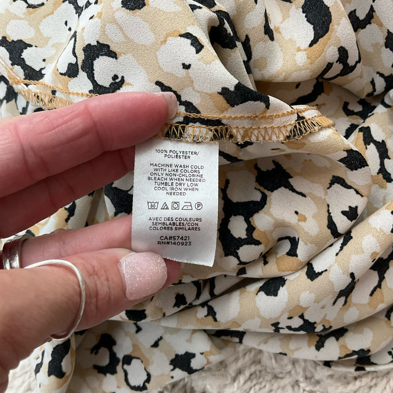 Loft Tan/Black Print Pre-Owned Ladies Top - Size Medium - Margaret’s Fine Consignment