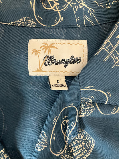 Wrangler Blue/Tan Button Down Western Rodeo Print Camp Shirt Women&
