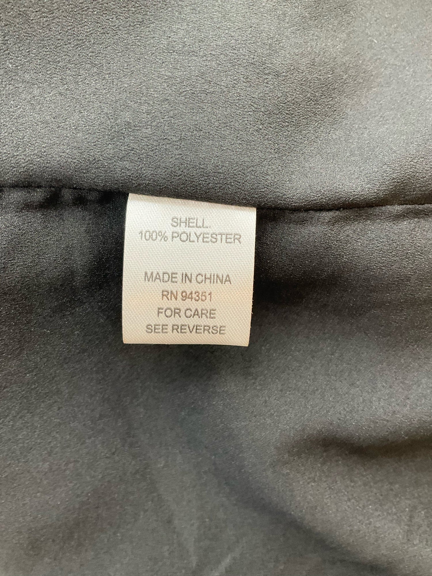 Joy Joy pre-owned black and gold dots ladies top in size XS, featuring a stylish design and a comfortable fit.