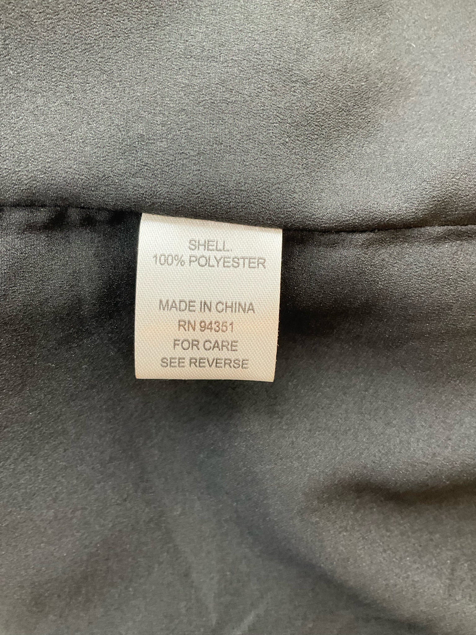 Joy Joy pre-owned black and gold dots ladies top in size XS, featuring a stylish design and a comfortable fit.