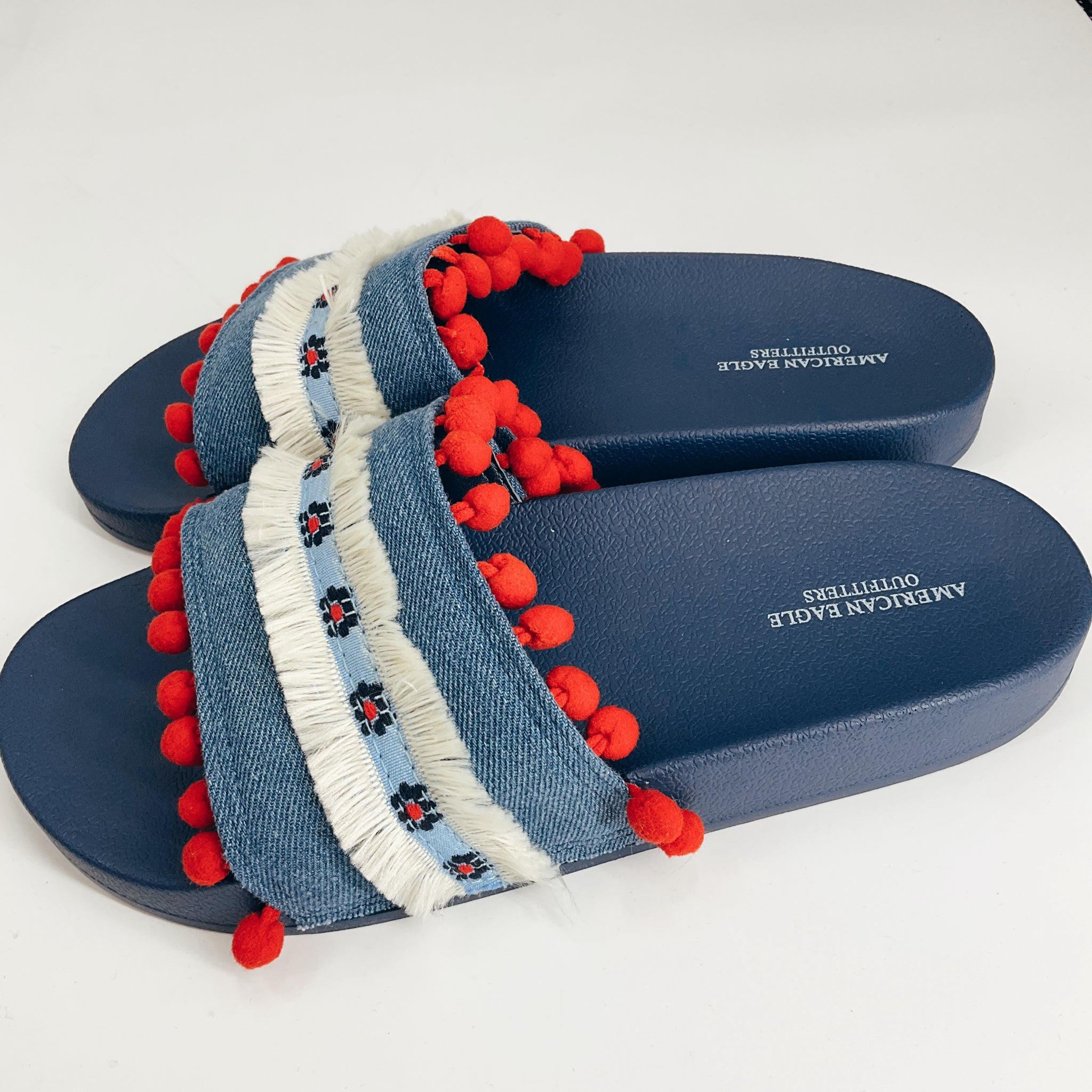 American Eagle Blue/Red Denim Pre-Owned New With Tags Sandals - Size 7