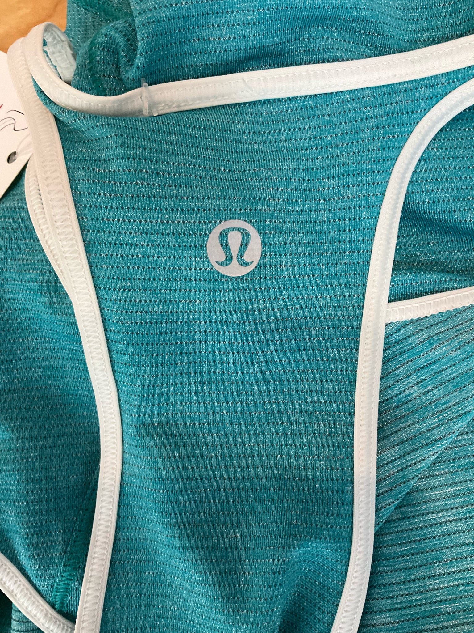 Lululemon Power Y Tank Top Sparkle Teal Built-In Bra Size 6