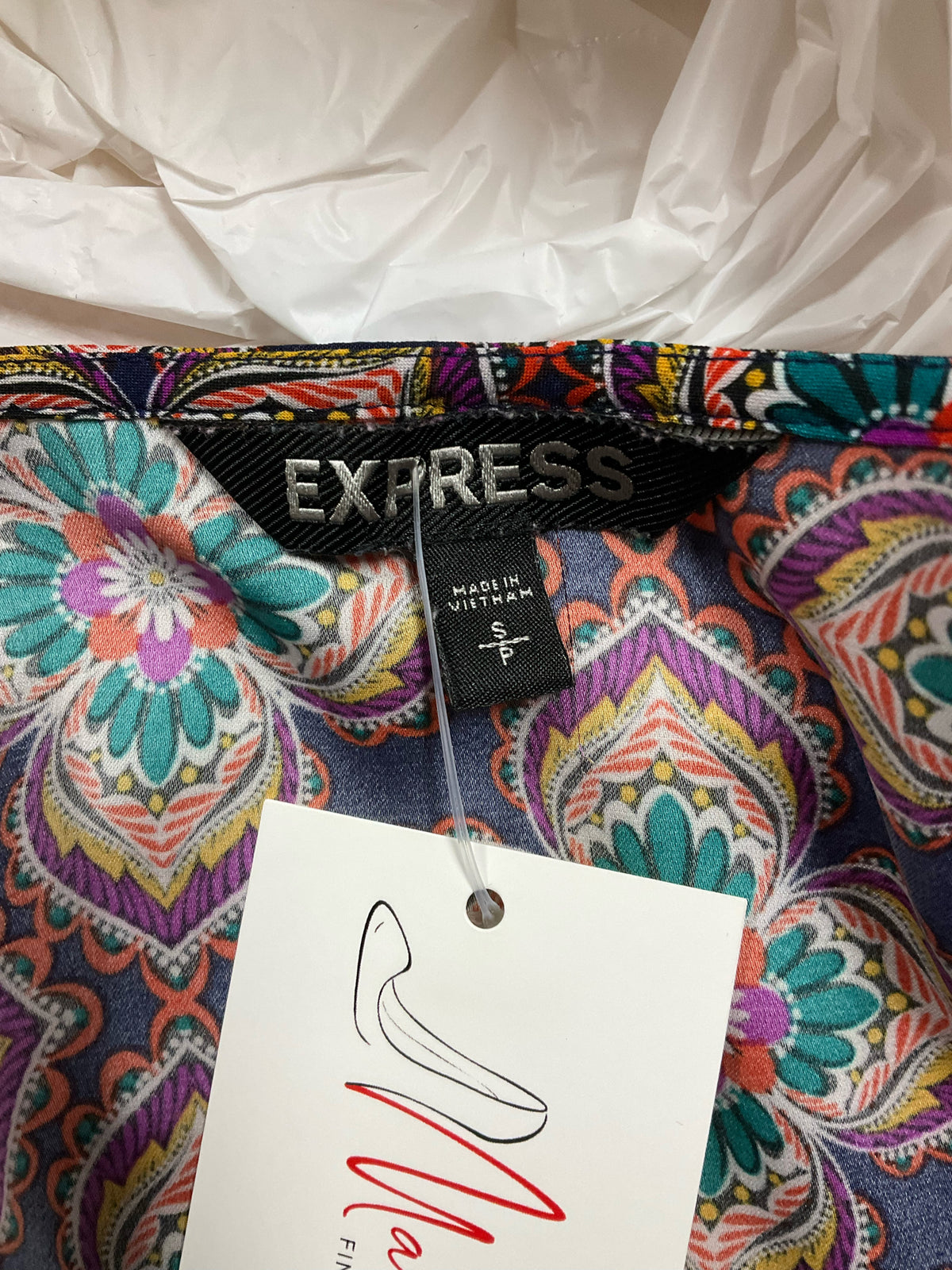 Express Medallion Print Zip V-Neck Blouse Top Size Small - ONLINE ONLY
