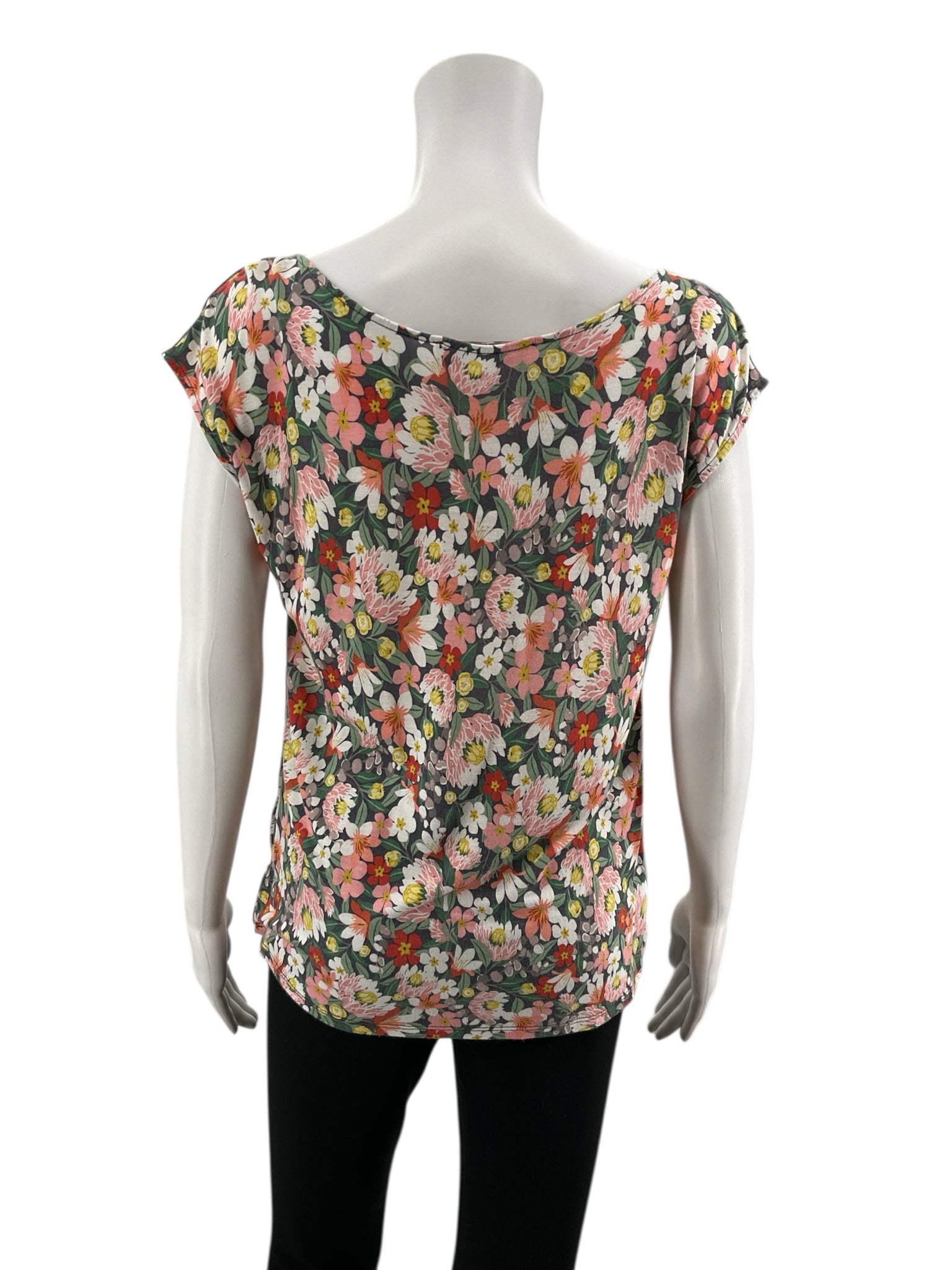 LOFT Gray/mult Cap Sleeve Protea Floral Mixed Media Top Size Small - Size S