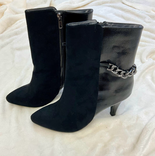 bellini Shoe Size 11 Black chain booties