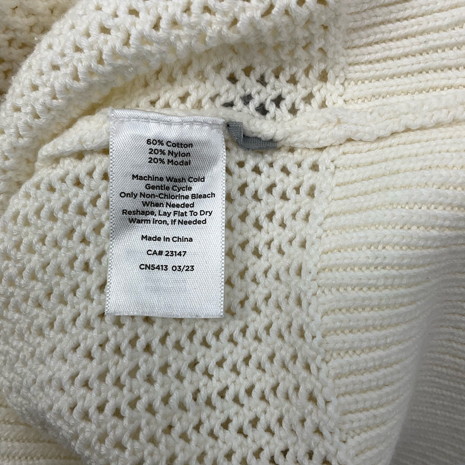 T by Talbots Cream Pre-Owned Ladies Top - Size Large - Margaret’s Fine Consignment