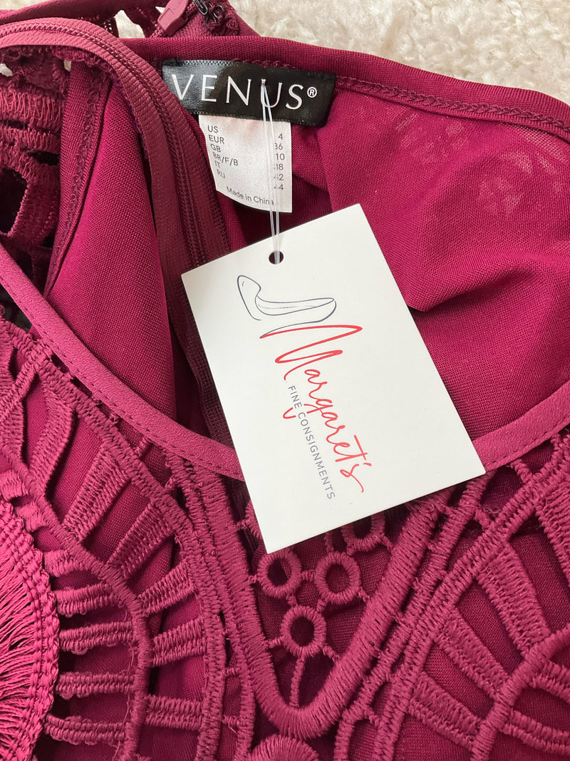 Venus Maroon Lace Pre-Owned Ladies Top - Size 4