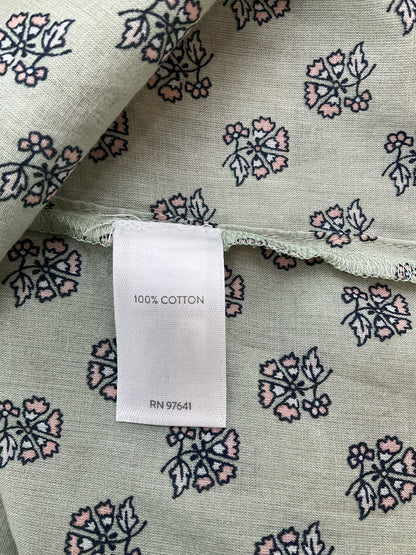 J Jill Green Floral Pre-Owned Ladies Top - Size XS Petite - Margaret’s Fine Consignment