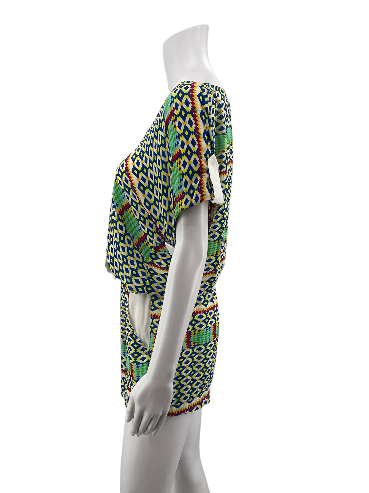 C. Luce Multi Color Romper Geometric Ikat Print Romper V-Neck Drawstring Pockets NWT Size Small - Size S