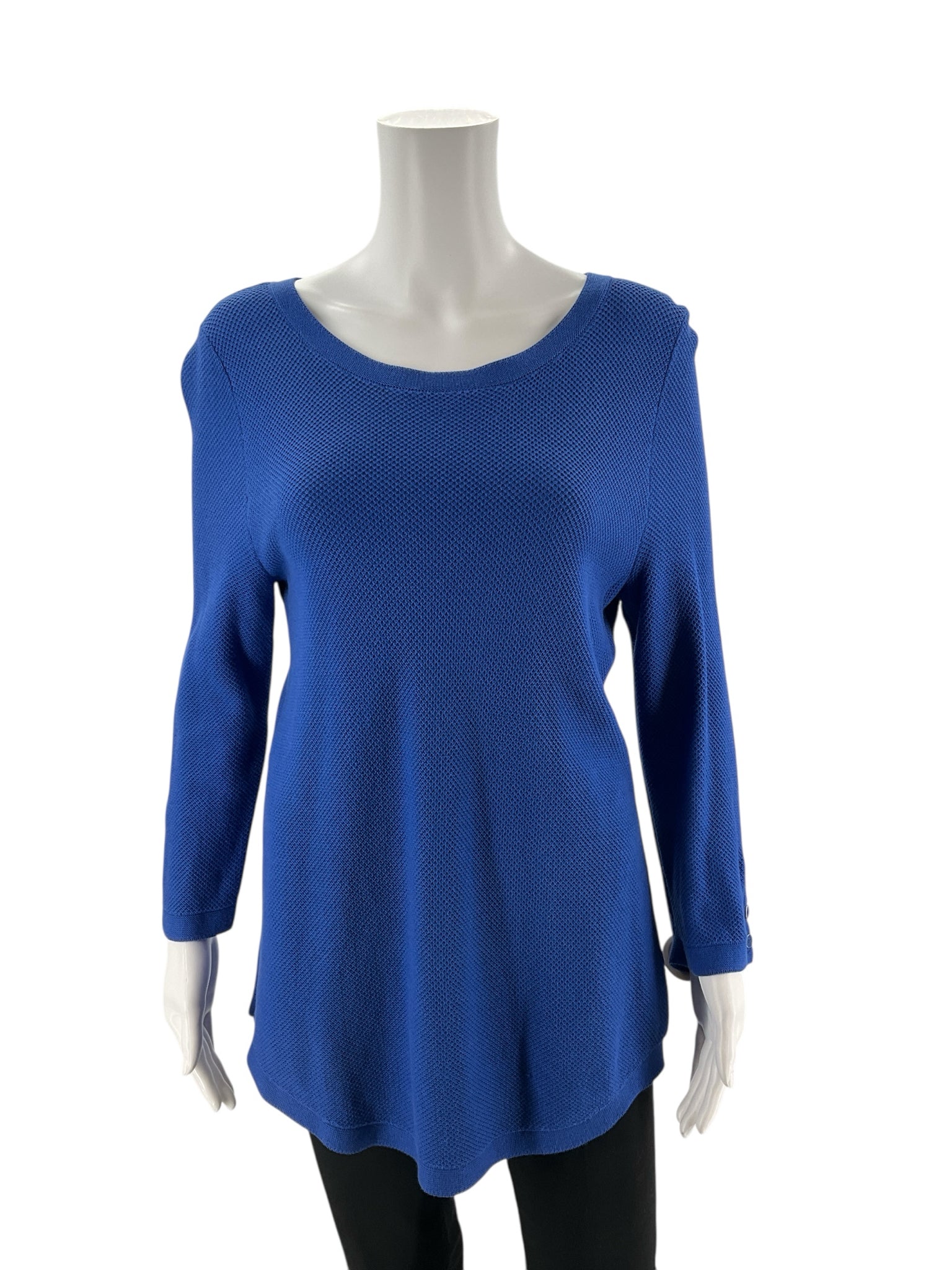 Talbots blue textured ladies tunic top in size medium, featuring a casual, classic preppy style for layering.