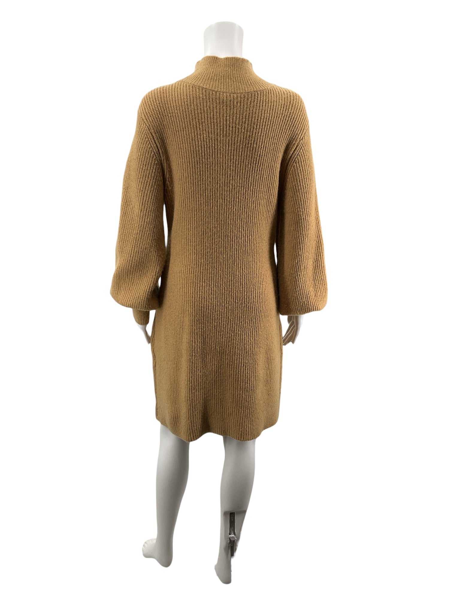 a loves a Tan Solid Pre-Owned Ladies Dress - Size Medium