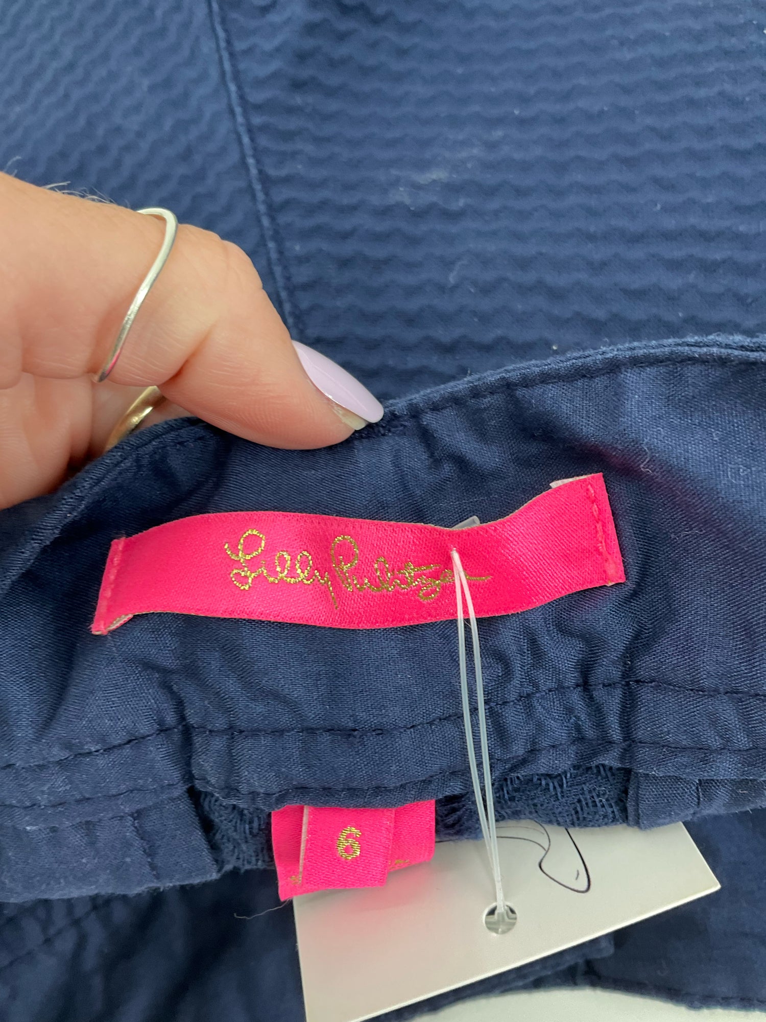 Lilly Pulitzer Navy Textured Cotton Shorts Size 6
