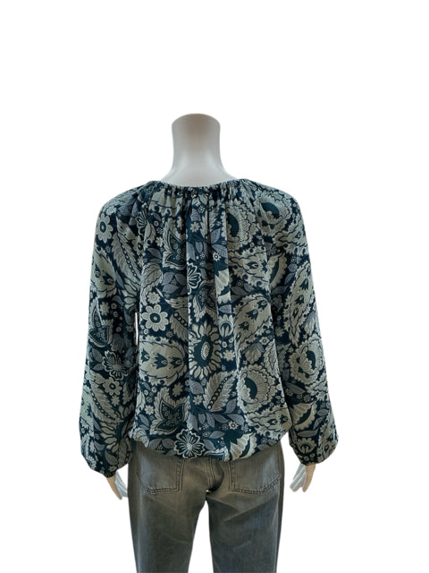 Loft Blue Floral Top Size Petite Medium - rear view