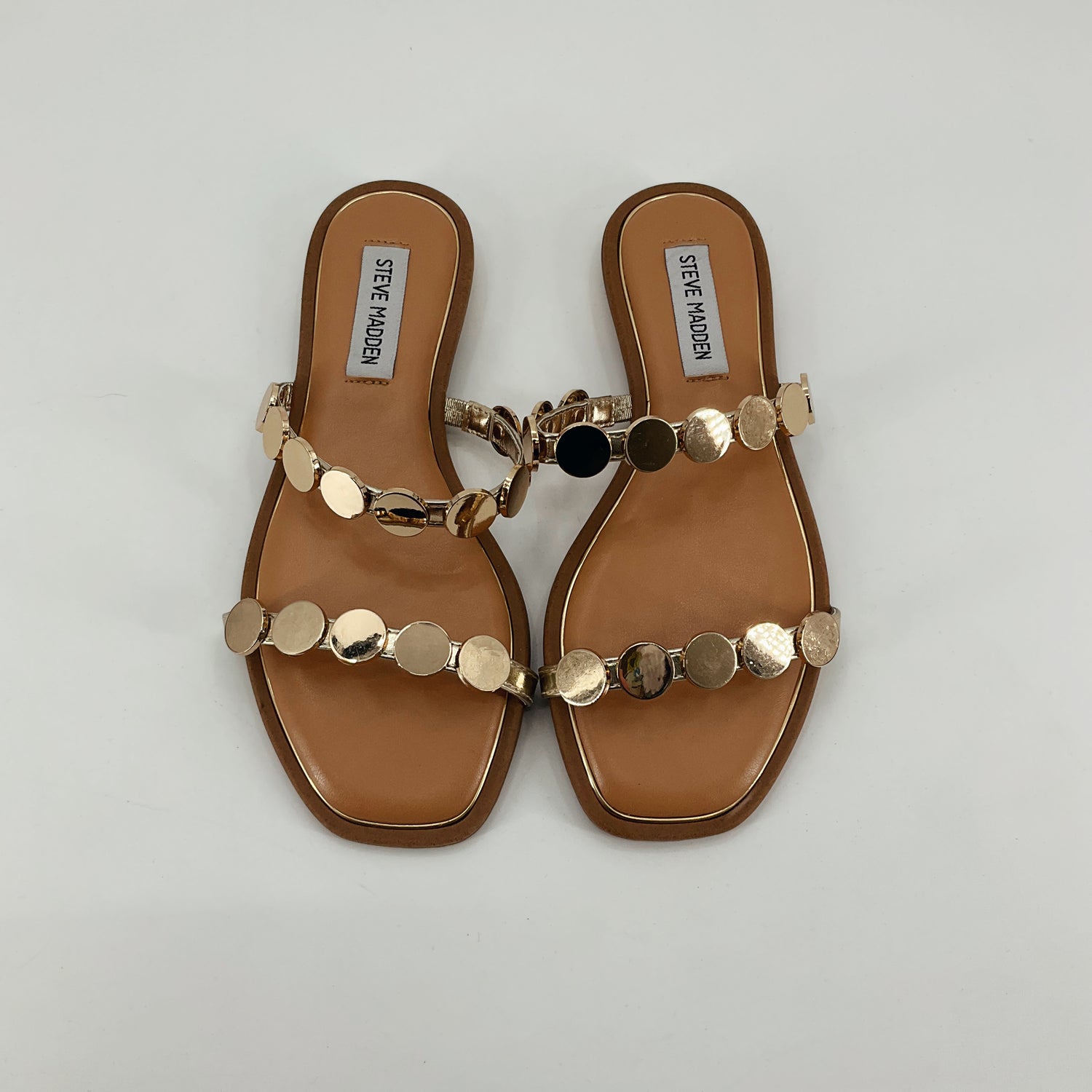 Steve Madden Donddi Gold Medallion Thong Sandals Size 7