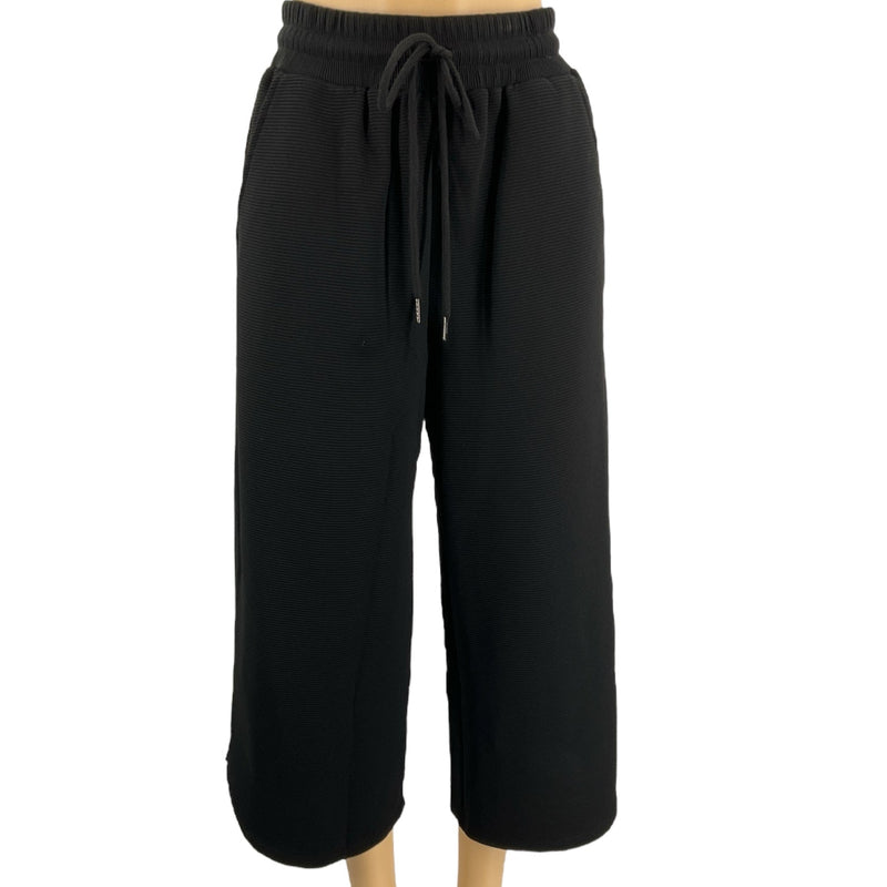 Entro Black Textured Pre-Owned Ladies New With Tags Pants - Size Small - Margaret’s Fine Consignment