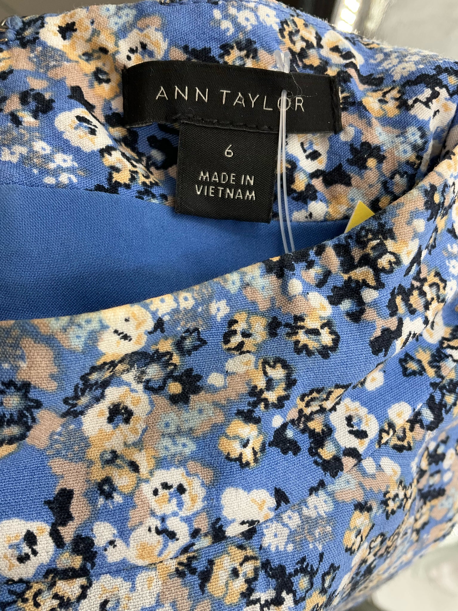 Ann Taylor Ditsy Floral Balloon Sleeve Shift Dress Blue Tan Size 6