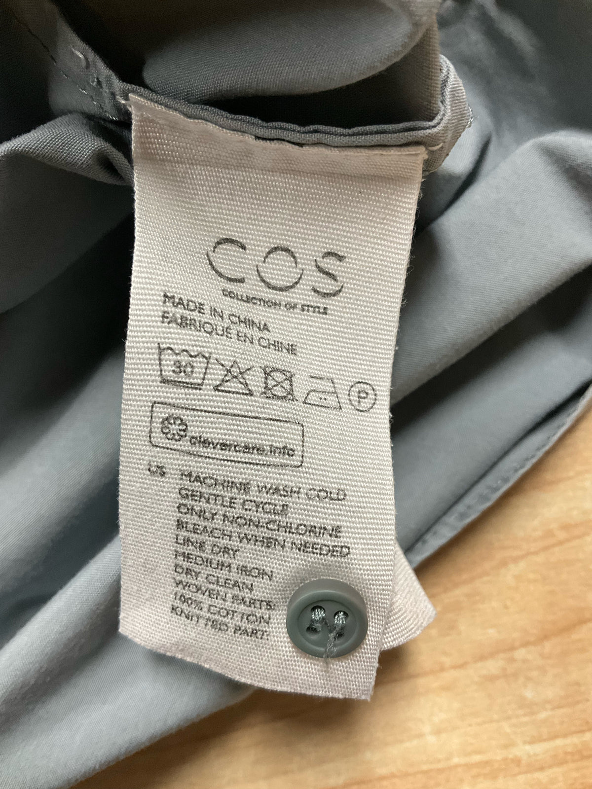 COS Minimalist 3/4 Sleeve Top Sage Green | Size Medium