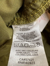 loft Army Green Pants - Downstairs Size M Army Green Solid Pre-Owned Pants - Downstairs - Size M