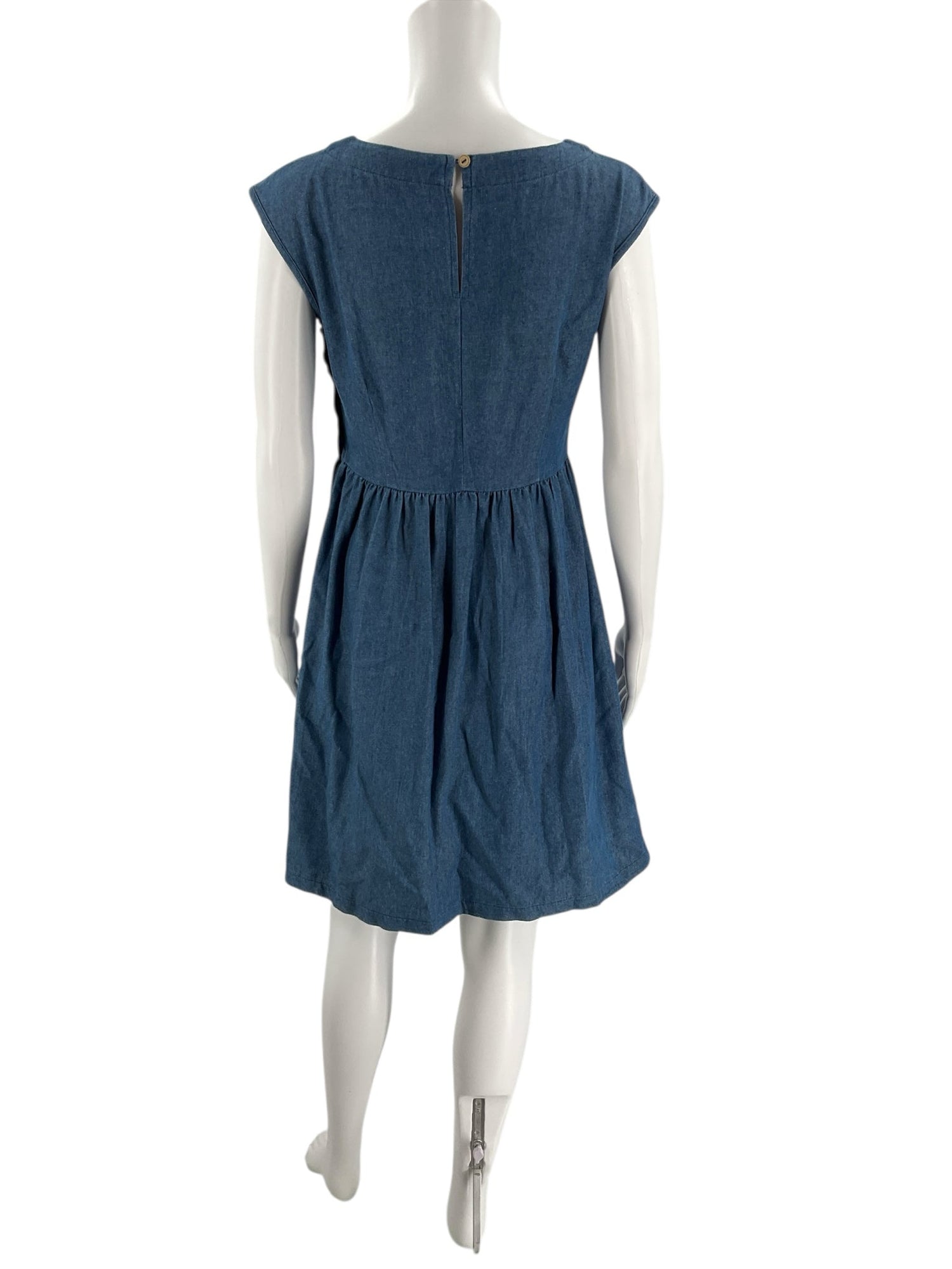 Mod Ref Denim Solid Pre-Owned Ladies Dress - Size Medium - Margaret’s Fine Consignment