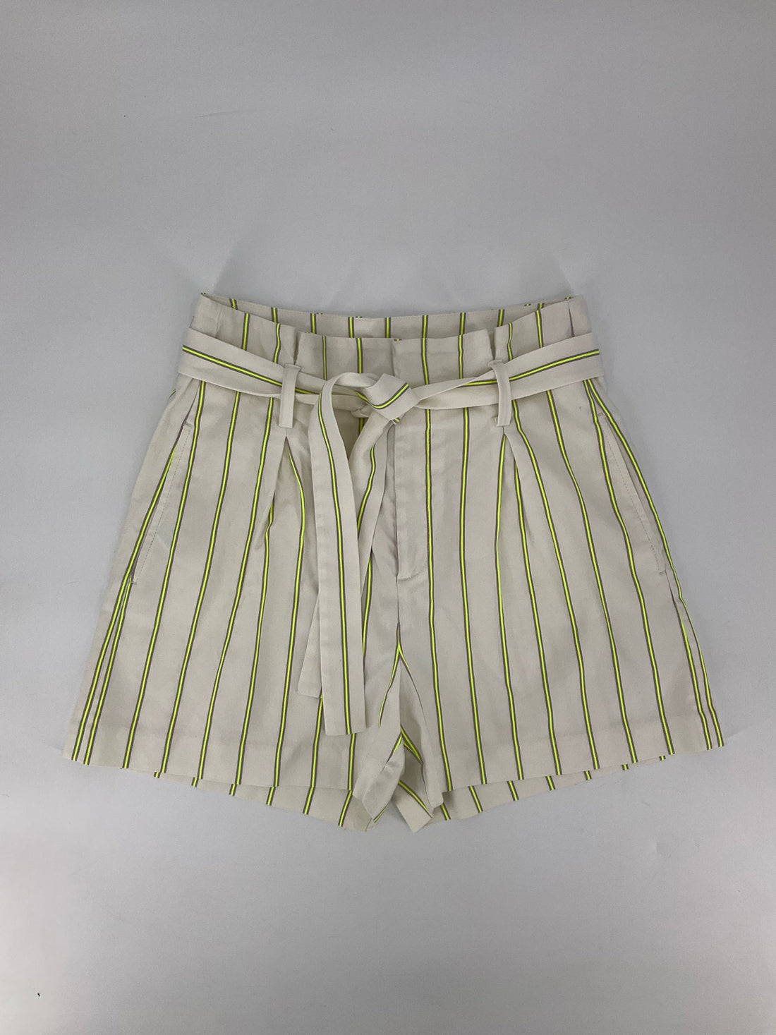 Off white and yellow striped high-rise chino shorts by Banana Republic, size 6, featuring a classic fit for summer casual wear.