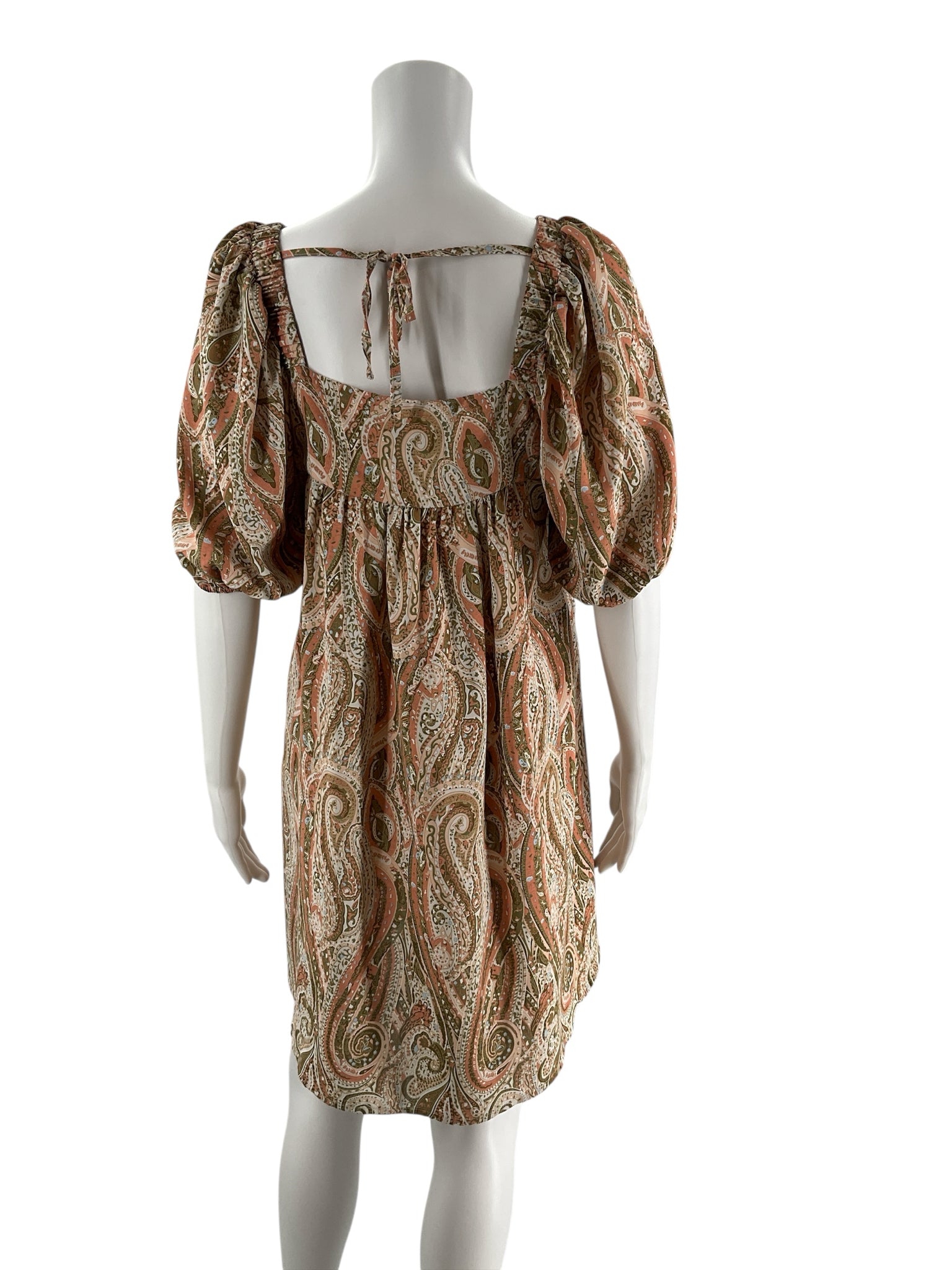 Hayden Tan/Peach Paisley Pre-Owned Ladies Dress - Size Small