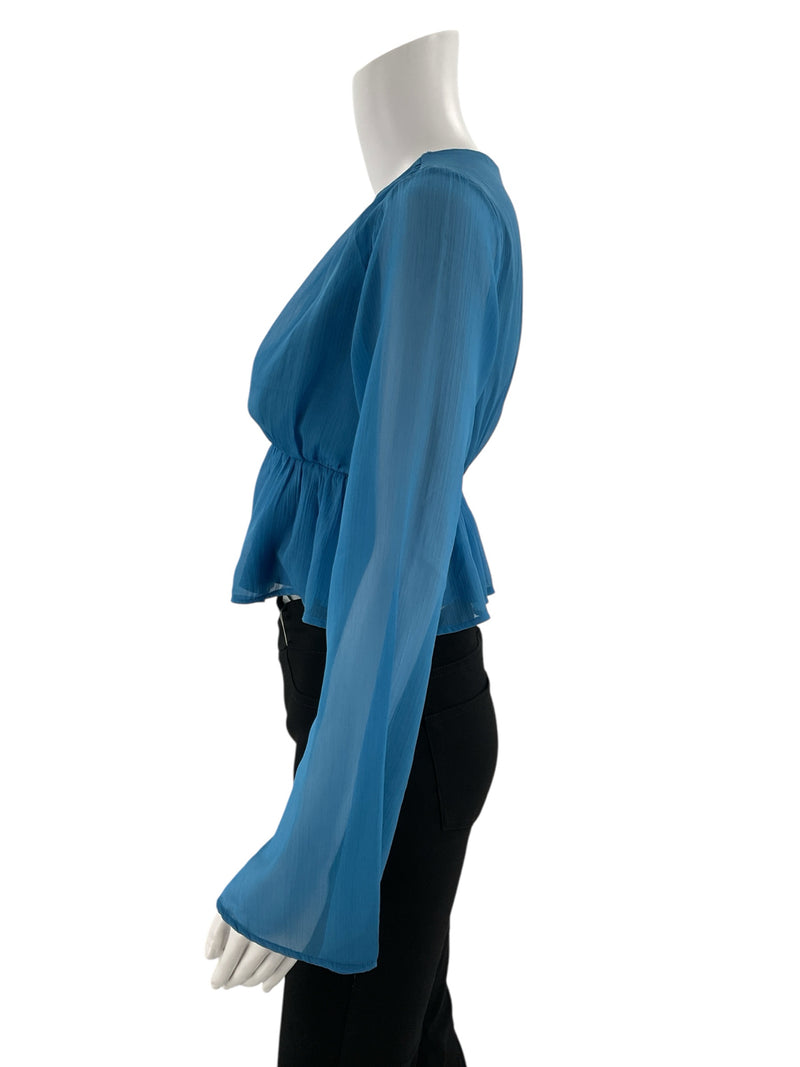 Abercrombie & Fitch Blue Solid Pre-Owned Ladies Top - Size XS