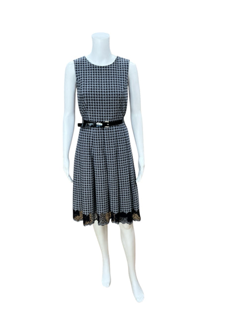 Tommy Hilfiger Navy Houndstooth Pre-Owned Ladies Dress - Size 2