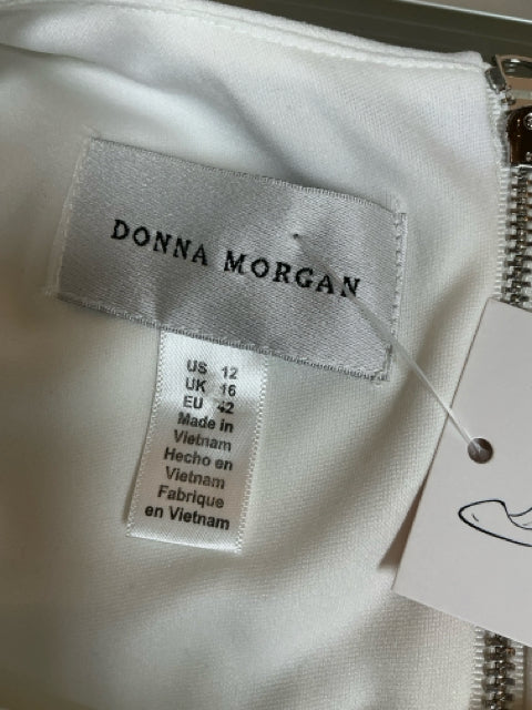 Donna Morgan white/blue Dress Size 12 white/blue colorblock Pre-Owned Ladies Dress - Size 12