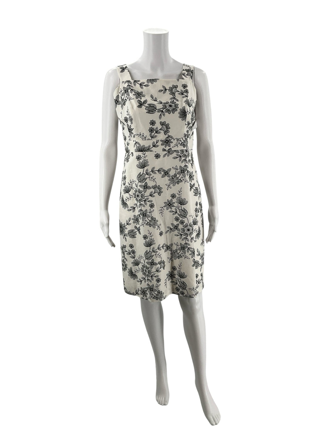 Ann Taylor sleeveless sheath dress in white and black floral print, square neck, size 6, pre-owned with tags.