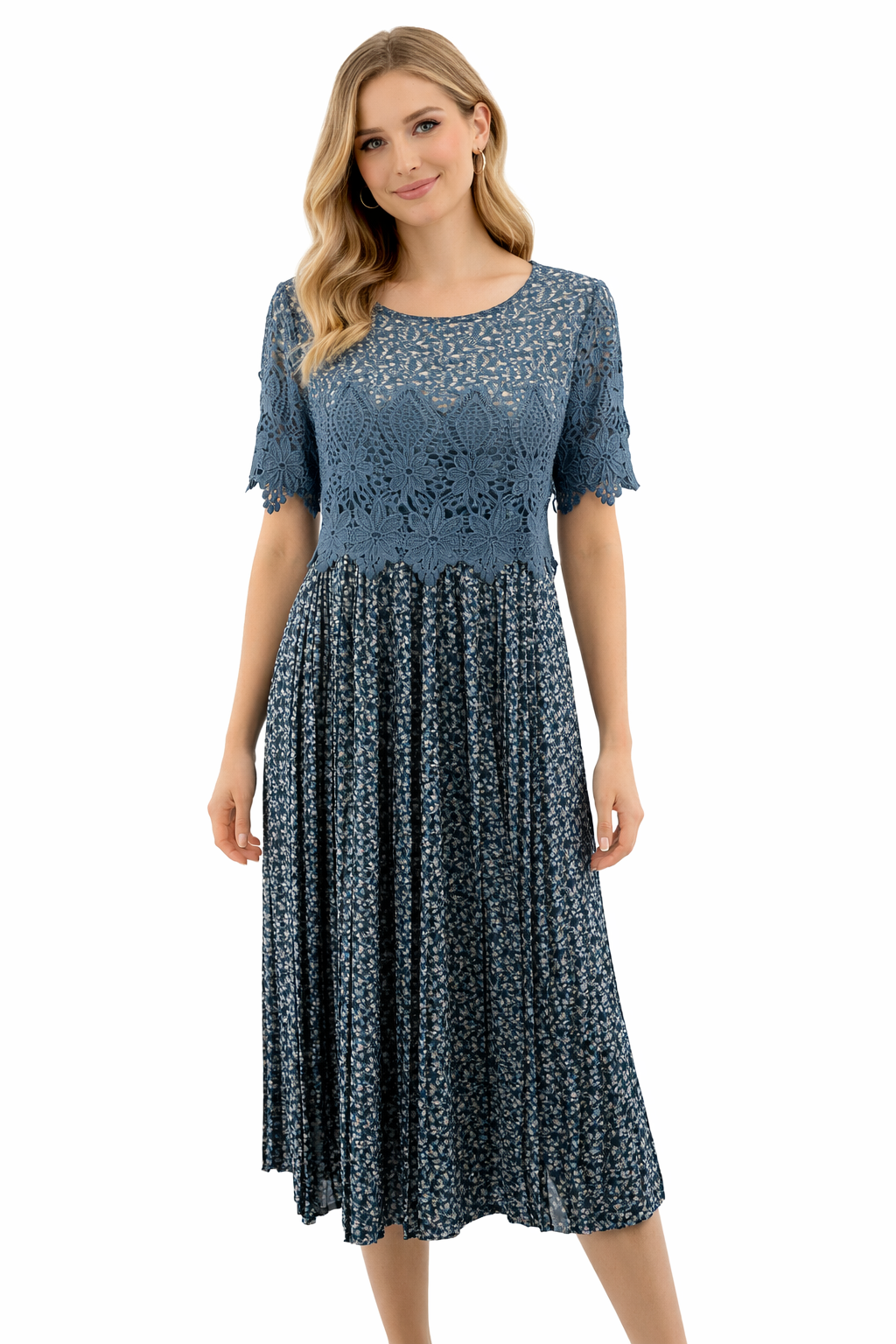 Fehrnvi Blue/White Floral Pre-Owned Ladies Dress - Size Small