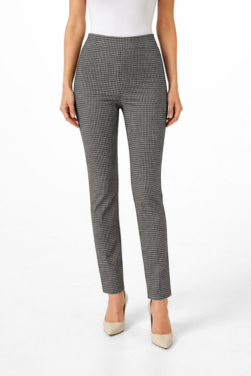 Lyssé Black/White Pre-Owned Ladies New with Tags Pants – Size Small - Margaret’s Fine Consignment