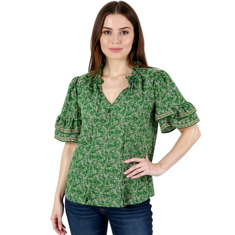 Max Studio Green Floral Pre-Owned Ladies Top - Size Small