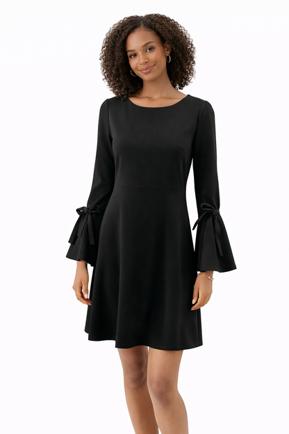 Ann Taylor Black Solid Pre-Owned Ladies Dress - Size 4