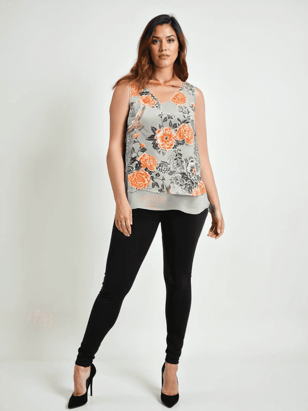 Banana Republic Top Size Small - Margaret’s Fine Consignment