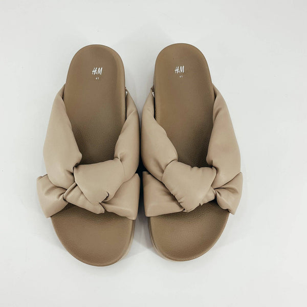 H&M Sandals Size 10/10.5 - Margaret’s Fine Consignment