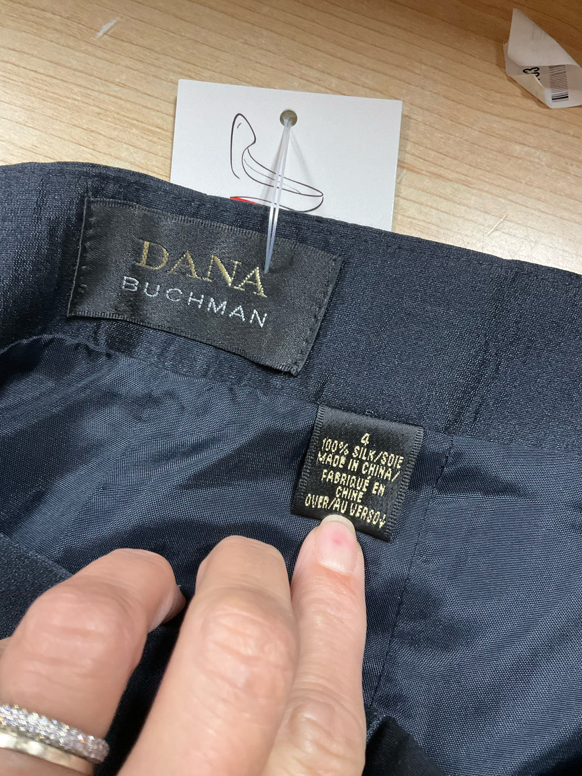 Dana Buchman Women&