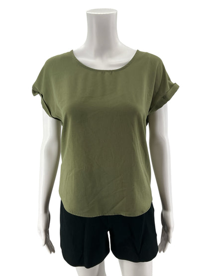 Olive + Oak Olive Green Crepe Cap Sleeve Blouse Top Size Small - ONLINE ONLY