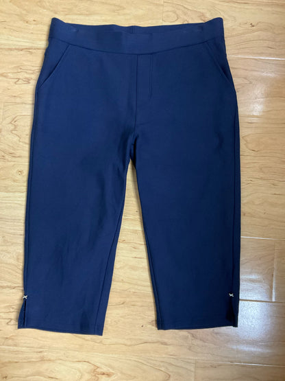 GK® Navy Blue Capri Leggings with Zipper Hem | Size M- ONLINE ONLY