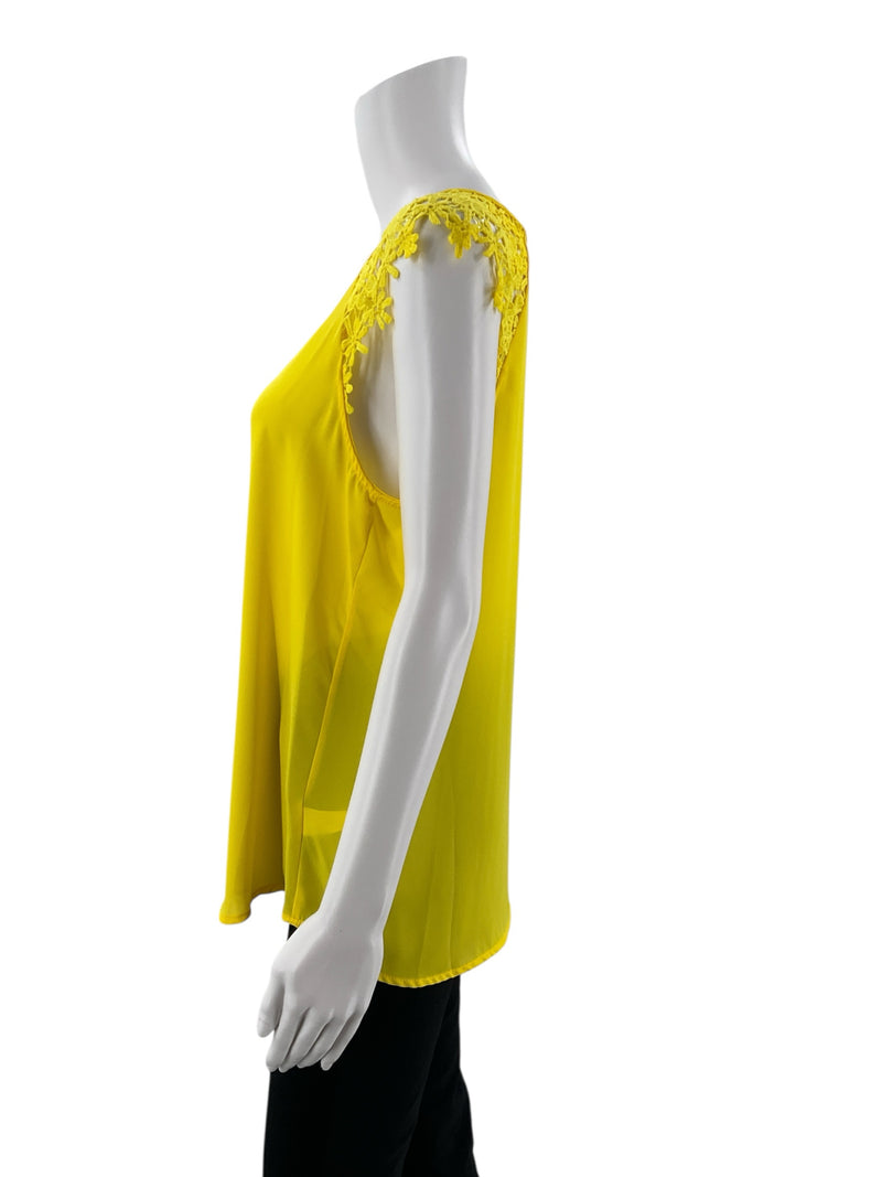 Jella C Yellow Solid Pre-Owned Ladies Top - Size Medium