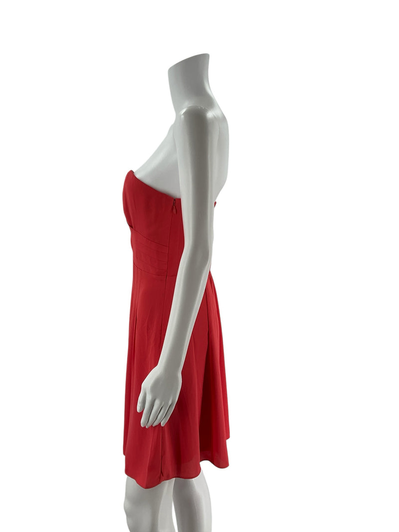 Express Coral Solid Pre-Owned Ladies Dress - Size 6