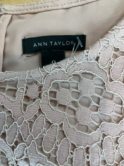Ann Taylor Apricot Pink Lace Shift Dress Size 0 - ONLINE ONLY