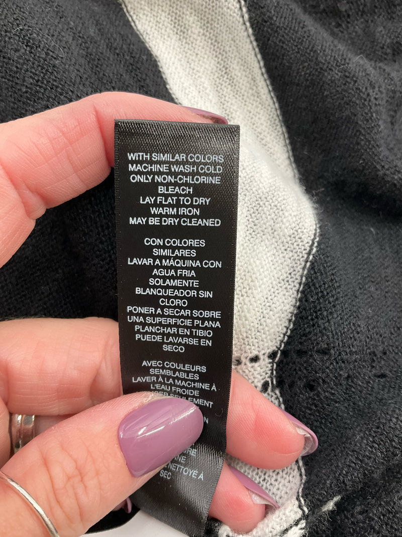 White House Black Market Black/White Stripe Pre-Owned Ladies Shrug - Size XS