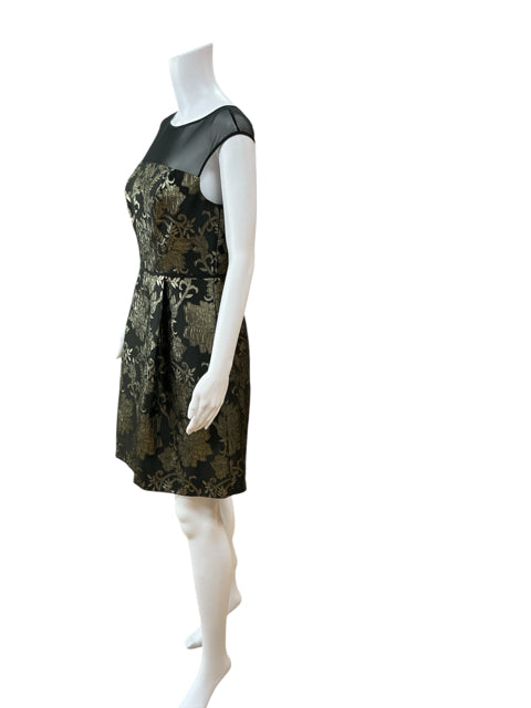 Adrianna Pappel Black/Gold Print Pre-Owned Ladies Dress - Size 2