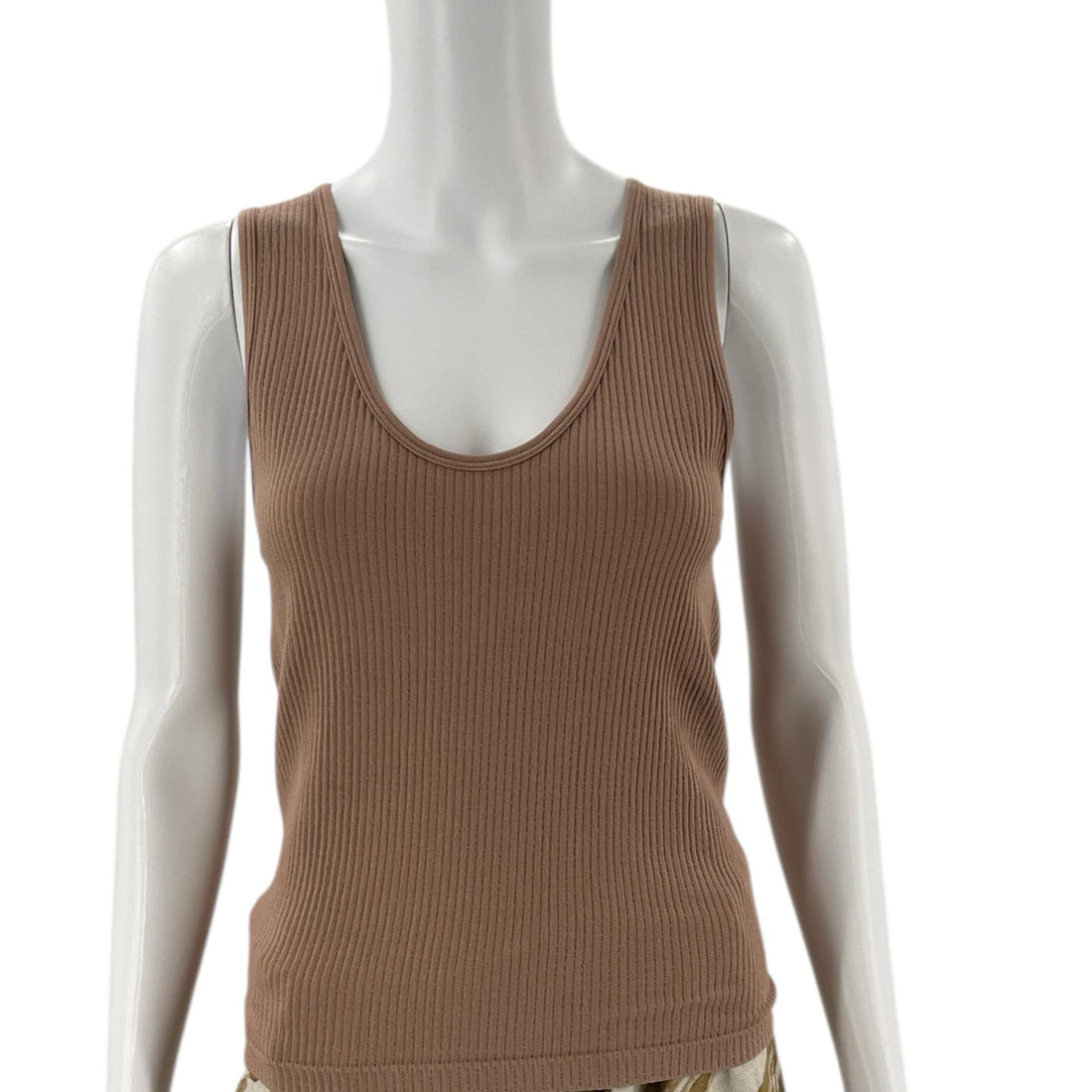 Evereve Taupe Ribbed Pre-Owned Ladies Top - Size M/L - Margaret’s Fine Consignment