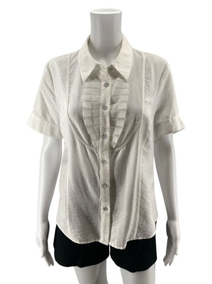 cabi Pintuck Blouse Whisper White Short Sleeve Top Size Medium
