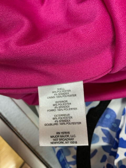 Tahari by Arthur S. Levine Pink Sheath Tahari Size 8 Pink Solid Pre-Owned Ladies Dress - Size 8